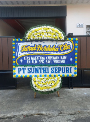 Papan Bunga Duka di Pecong