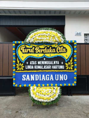 Papan Bunga Duka di Pecong